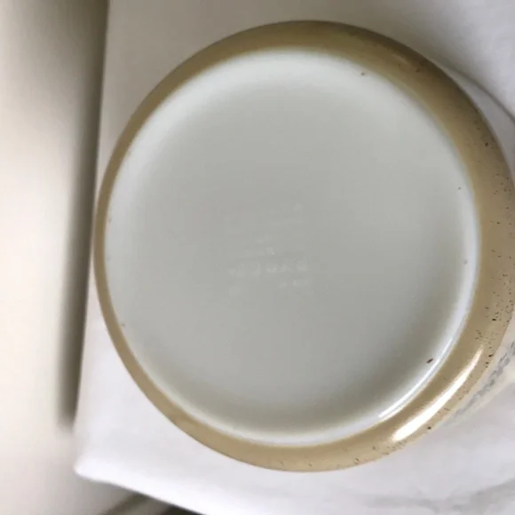 Vintage Pyrex by Corning - Homestead Round Casserole with Clear Lid Cover - Picture 8 of 16